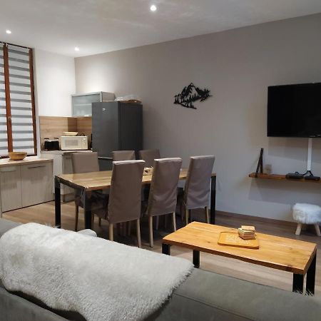 Logement Cosy 4/6 Pers - Quartier Historique Calme كوتيريه المظهر الخارجي الصورة